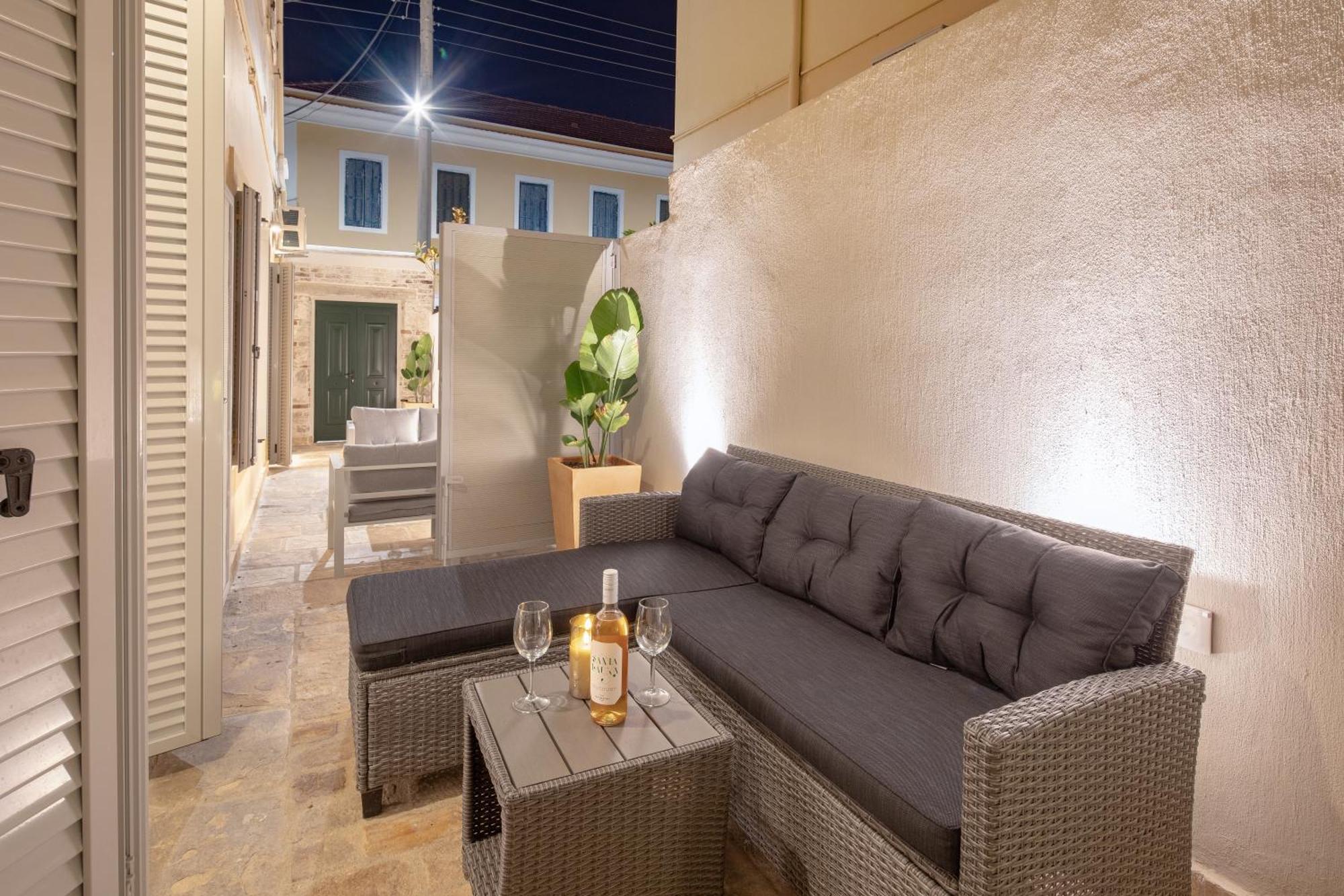 Modern-Vintage Old Town Suites Corfu (city) Exterior foto